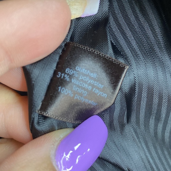 Elegant Black and Gray Tweed Jacket - Picture 3 of 4